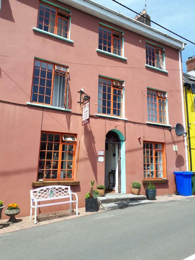 ホテル Artists House キンセール エクステリア 写真