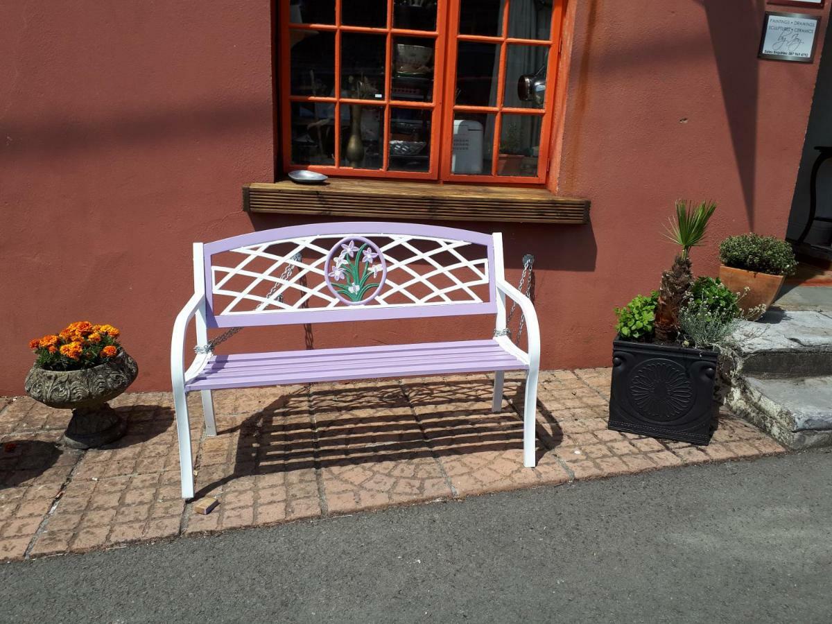 ホテル Artists House キンセール エクステリア 写真